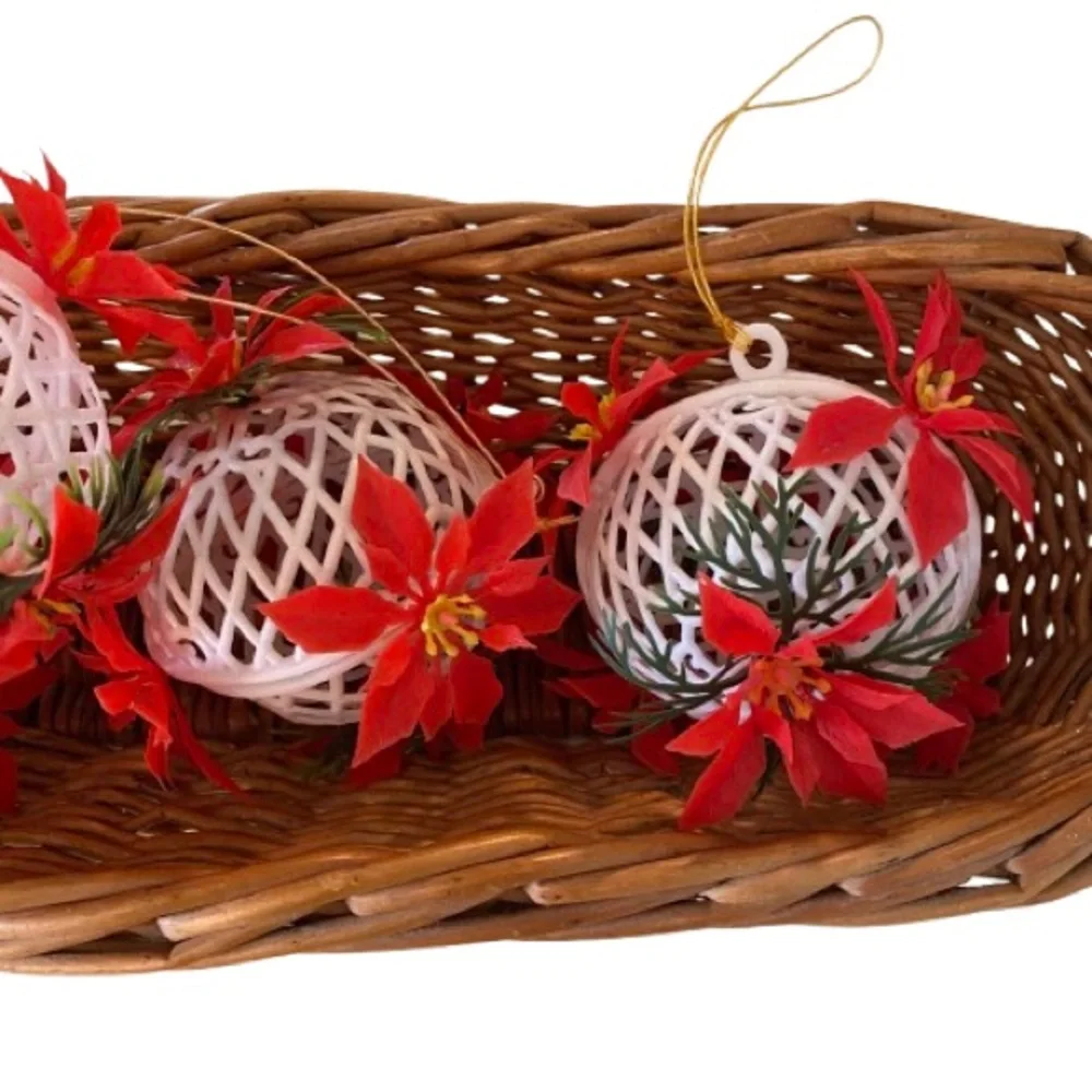 Vintage Poinsettia White Lattice Cage Plastic Ornaments Set of 5 Kitschy Retro